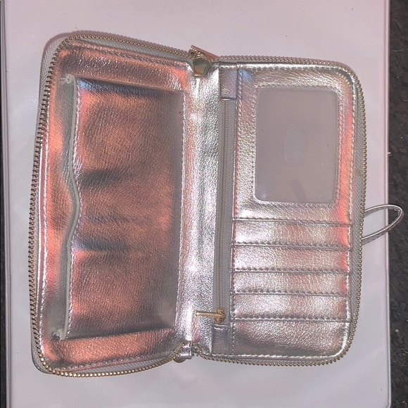 Wallet - Picture 3 of 3